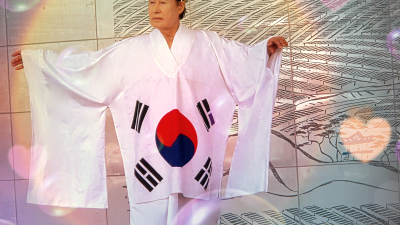 국제모델총연합회 김종훈 회장은 아직도 현역무대에서는 팔팔하다